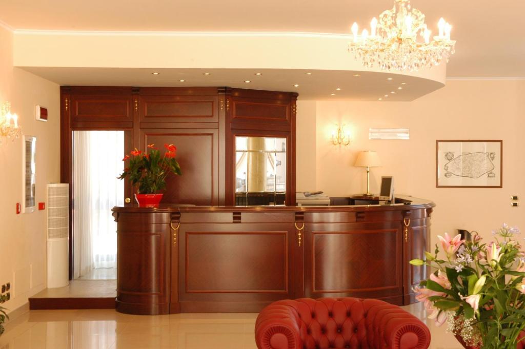 Pilgrim'S Hotel Cicognolo Екстер'єр фото