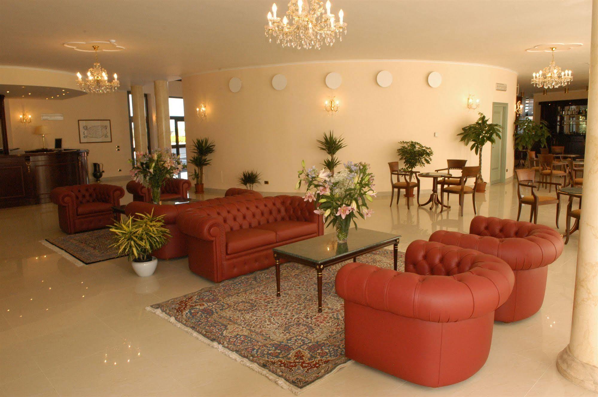 Pilgrim'S Hotel Cicognolo Екстер'єр фото